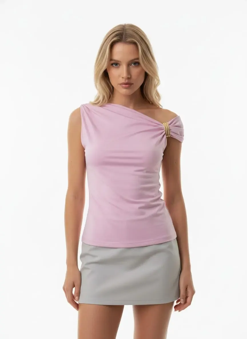 Kadın Kayık Yaka Omuzları Büzgülü Detay Tokalı Slim Fit Modal Bluz 26002