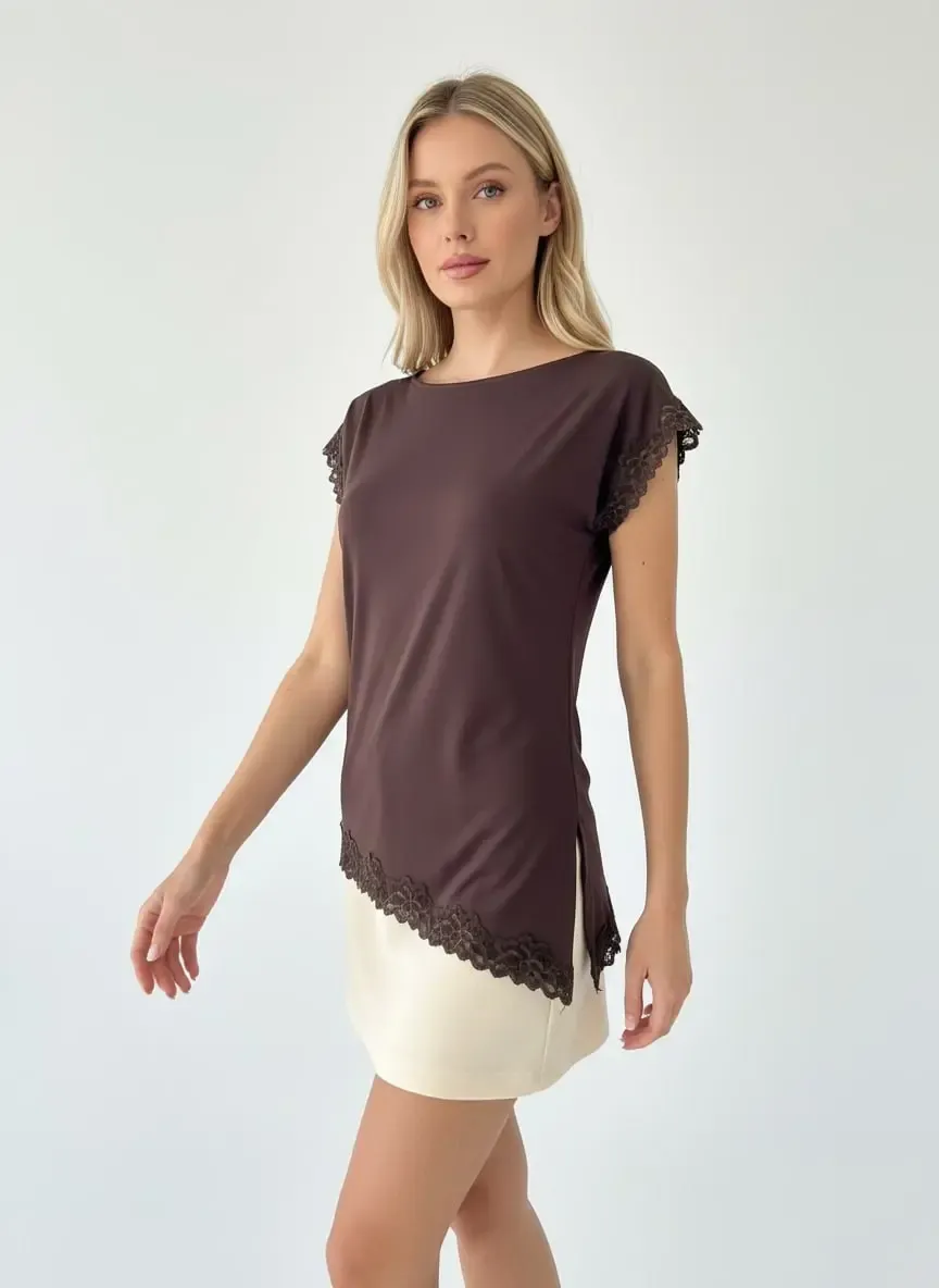 Kadın Kayık Yaka Yanı Büzgülü Yırtmaçlı Dantel Detay Penye Bluz 13016