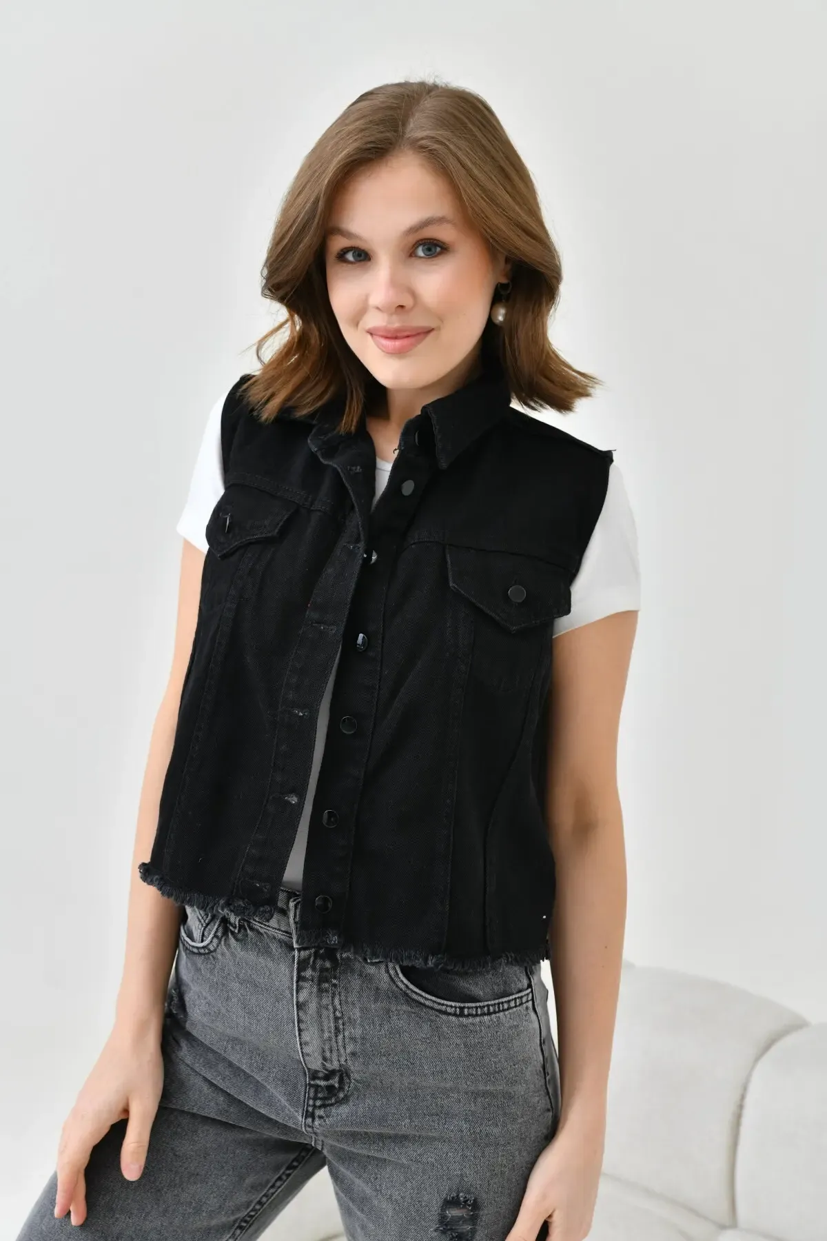 Kadın Siyah Düğme Detay Jean Yelek