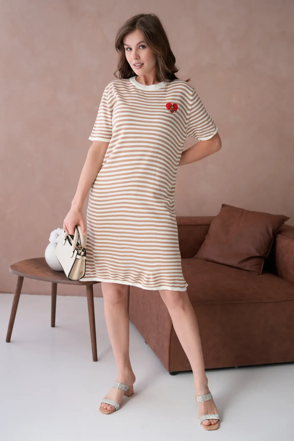 10173 Kadın Bisiklet Yaka Nakış Detay Çizgil Triko Elbise