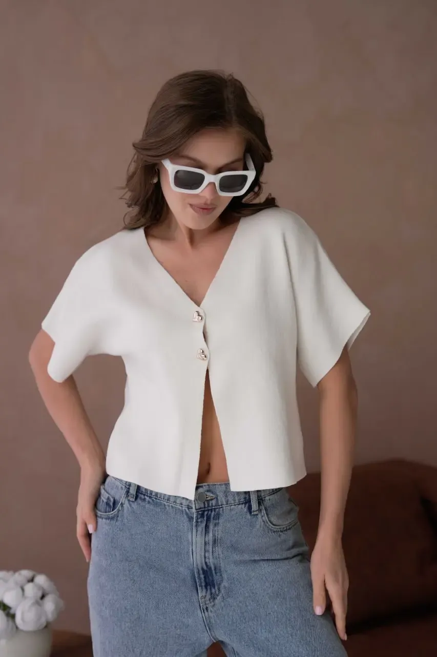 12103 Gold Düğme Detay Yumuşak Dokulu Kısa Kollu Viscon Triko Hırka