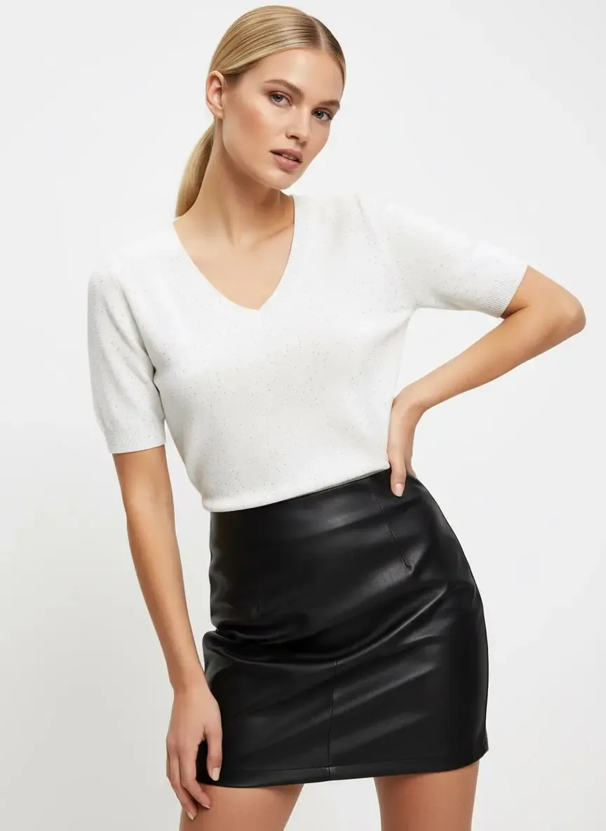 12392.Pr Kadın V Yaka Simli Yumuşak Dokulu Triko Bluz