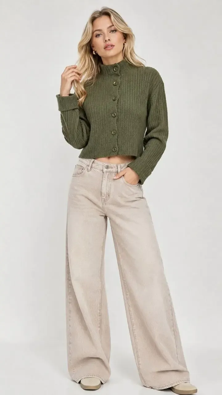 Basic Crop Yumuşak Dokulu Dik Yaka Triko Hırka AW25HI0004