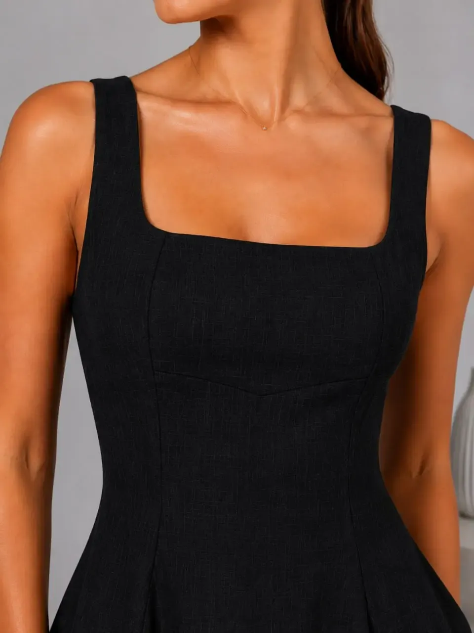 Kadın Dar Kesim %100 Pamuk Kare Yaka Askılı Midi Boy Astarlı Dokuma Elbise 26081