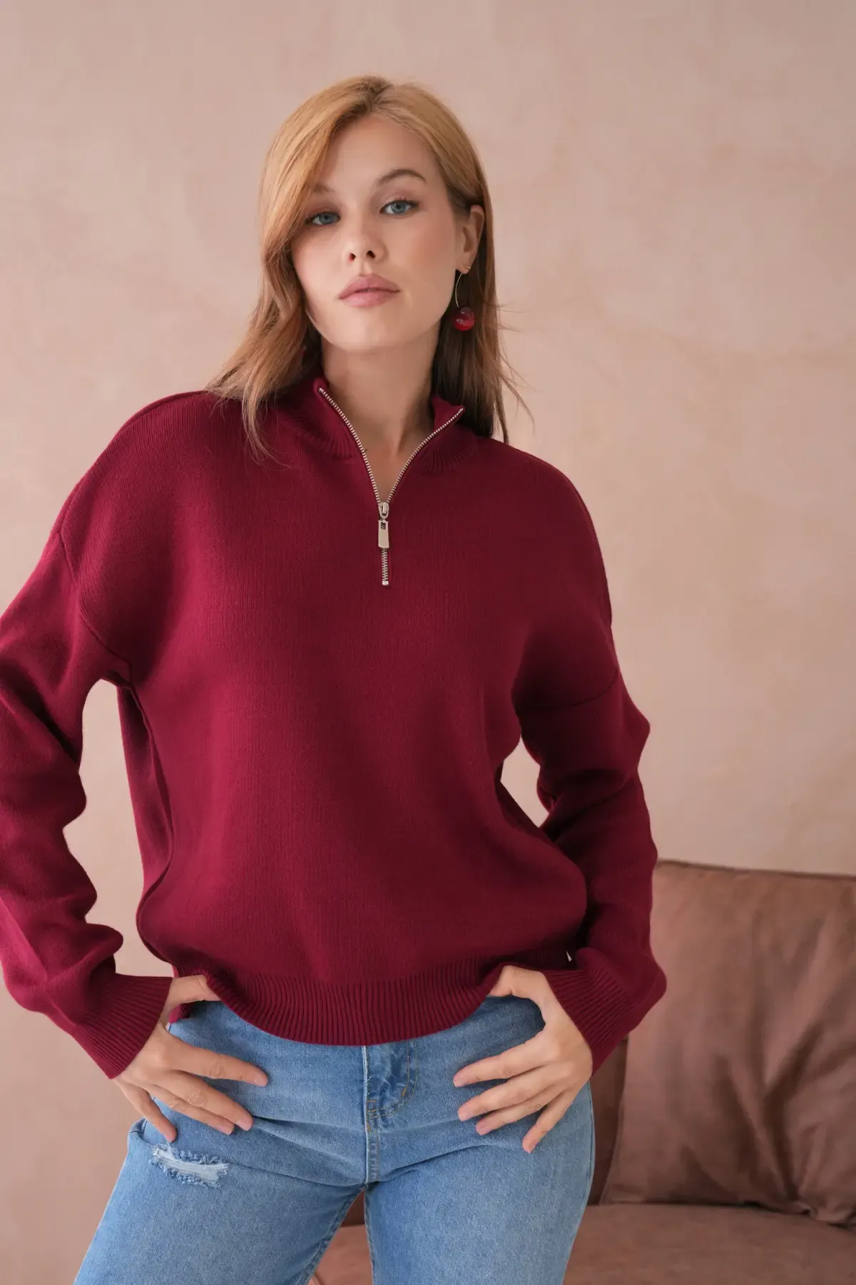 Kadın Yarım Balıkçı Yaka Fermuar Detay Oversize Triko Kazak