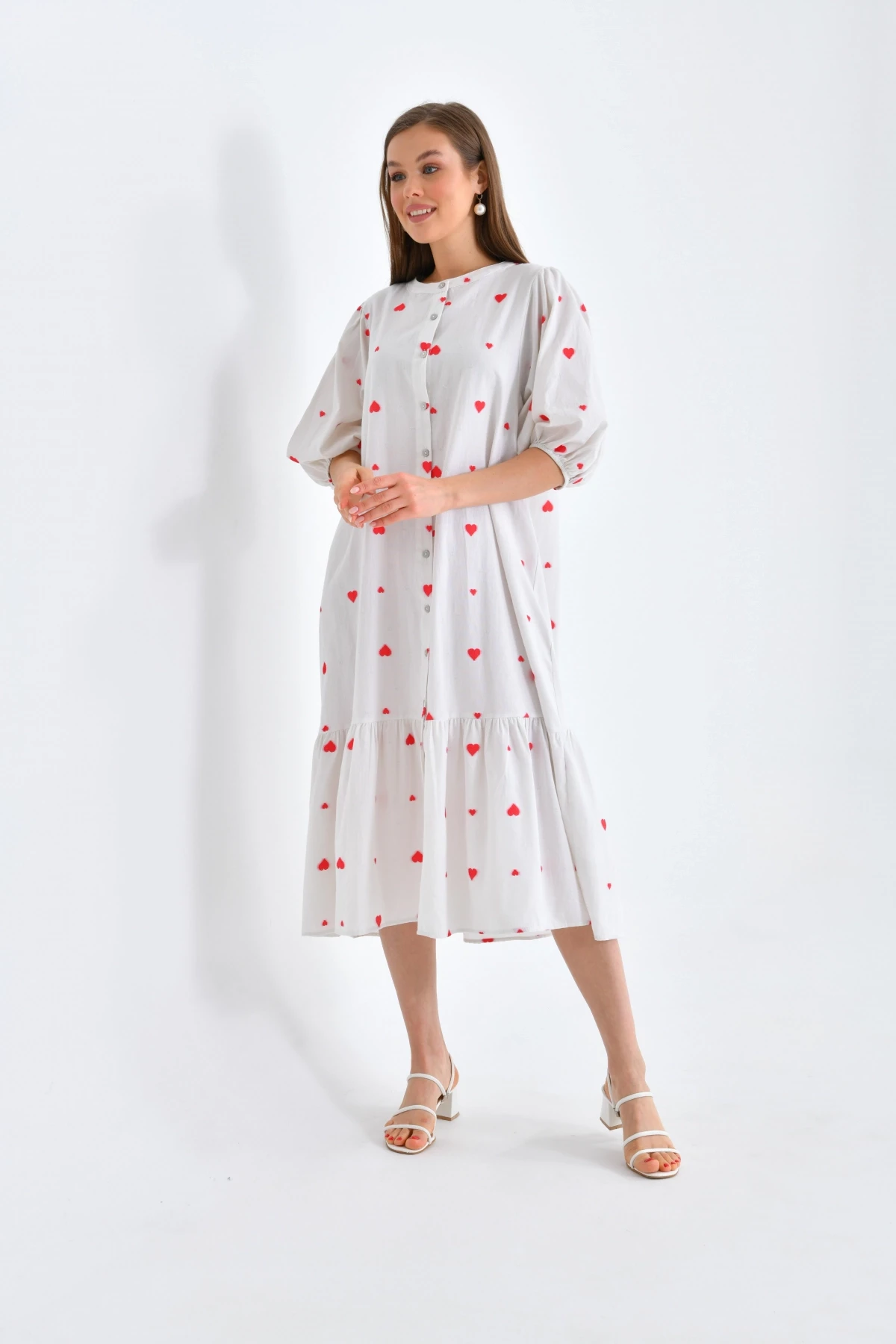 Kırmızı Kalpli Düğmeli Uzun Elbise