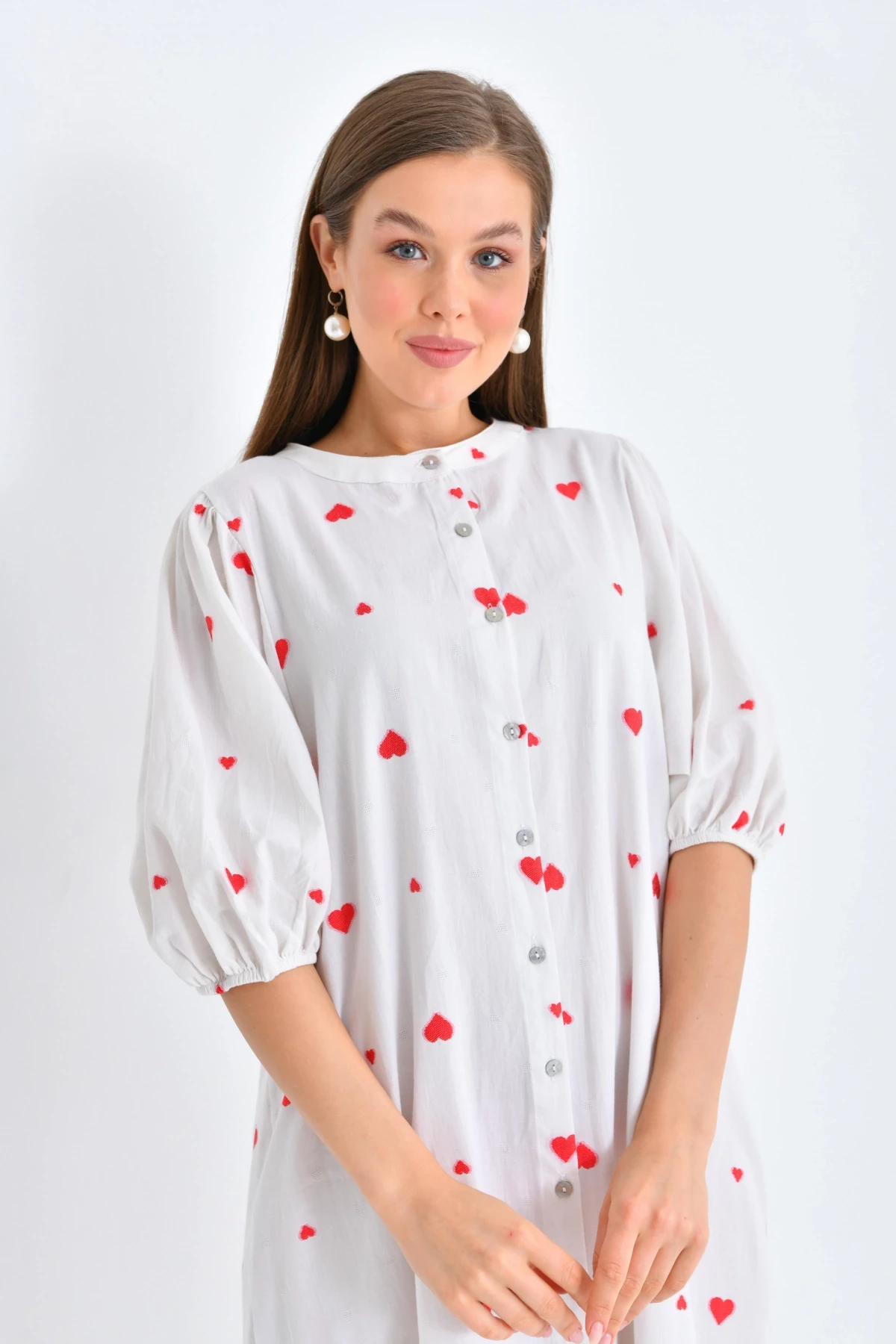 Kırmızı Kalpli Düğmeli Uzun Elbise