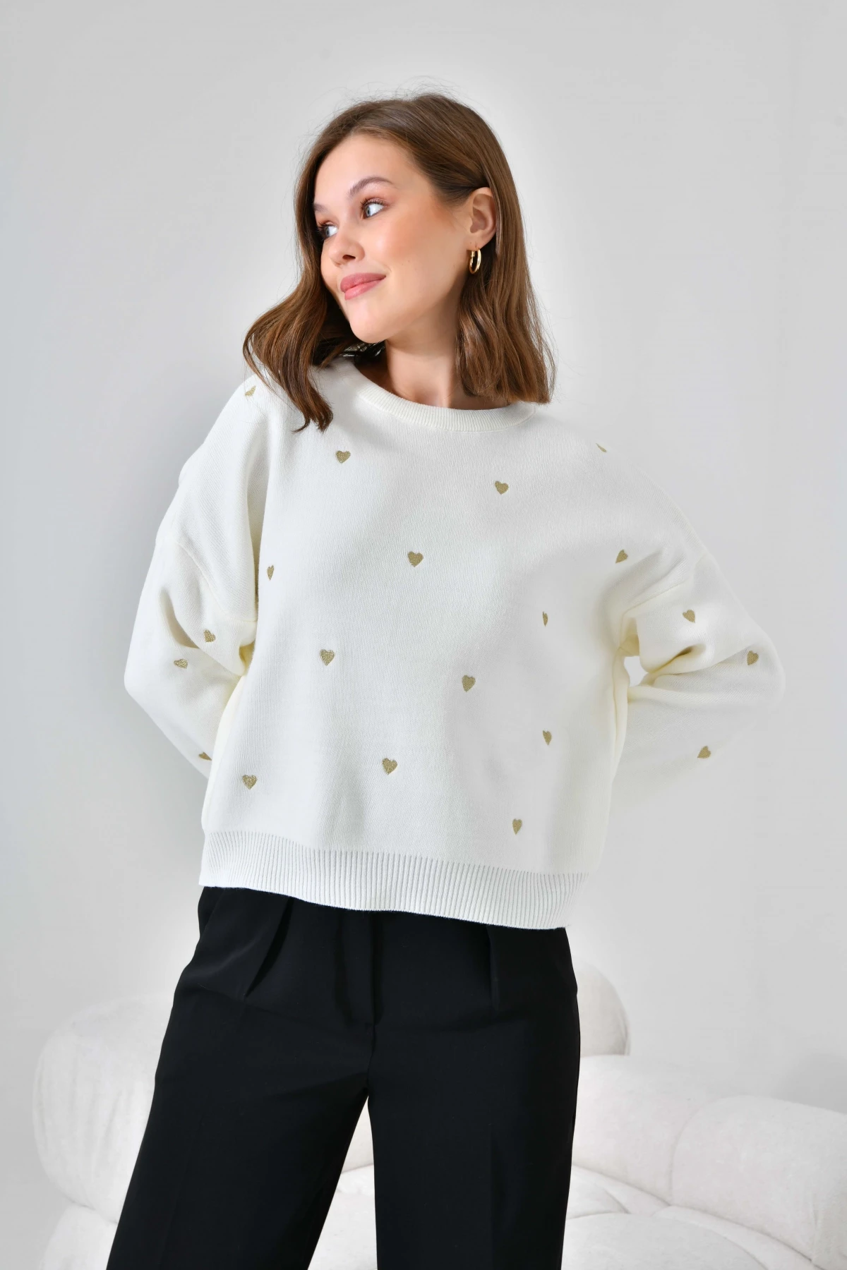 Geniş Kalıp Yumuşak Dokulu Basic Triko Kazak