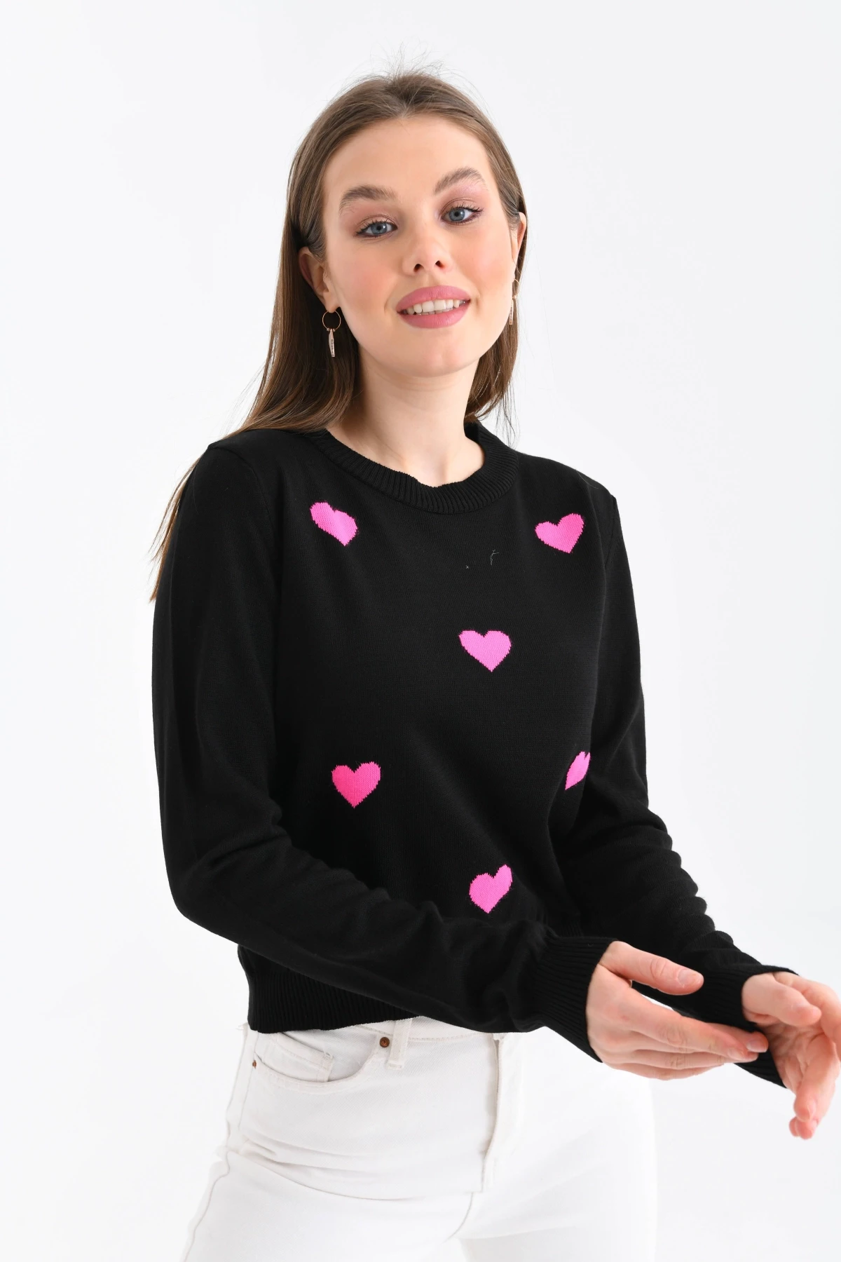 Bisiklet Yaka Kalp Desenli Triko Kazak