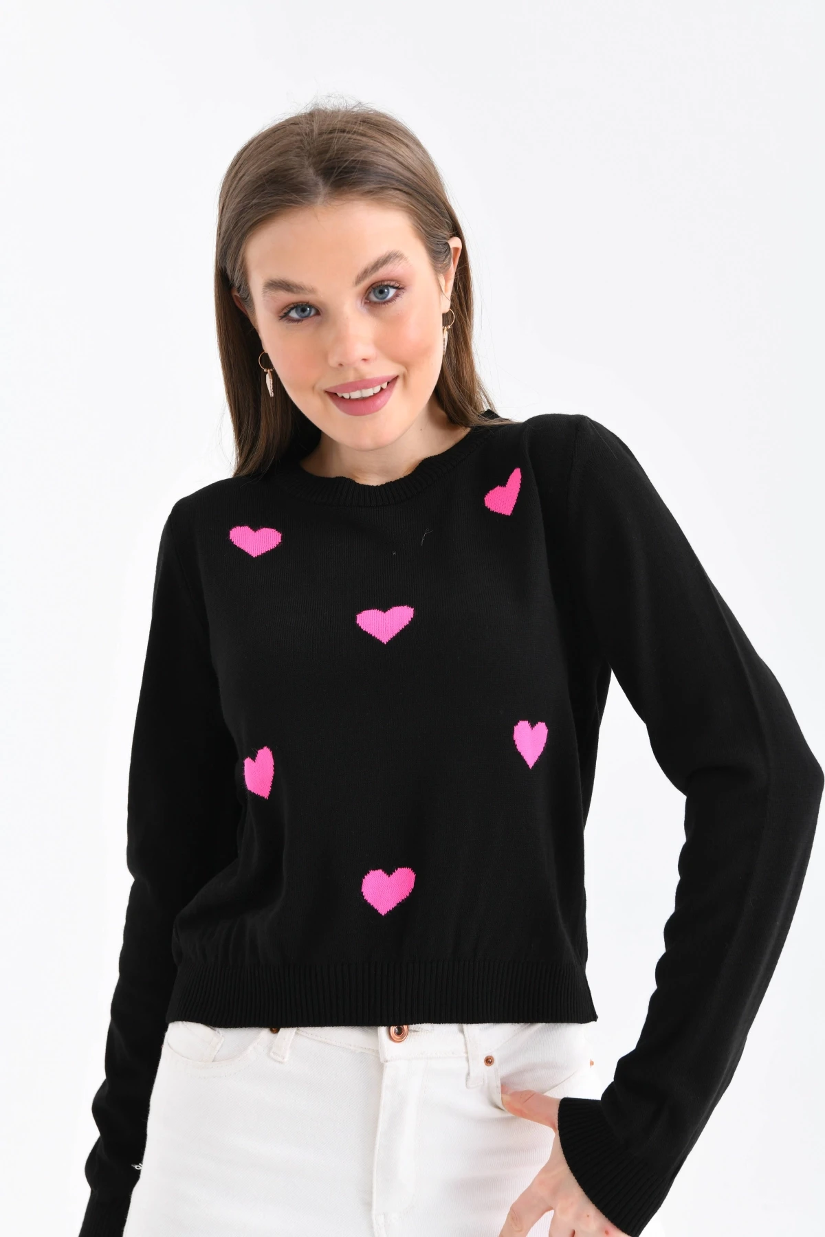 Bisiklet Yaka Kalp Desenli Triko Kazak