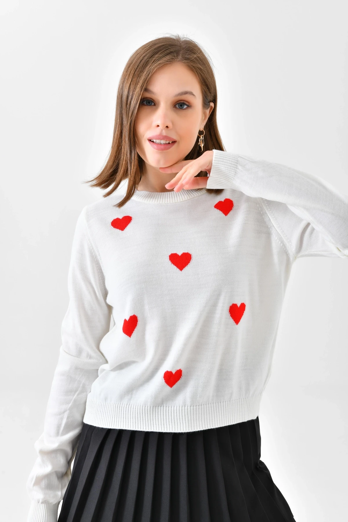 Bisiklet Yaka Kalp Desenli Triko Kazak