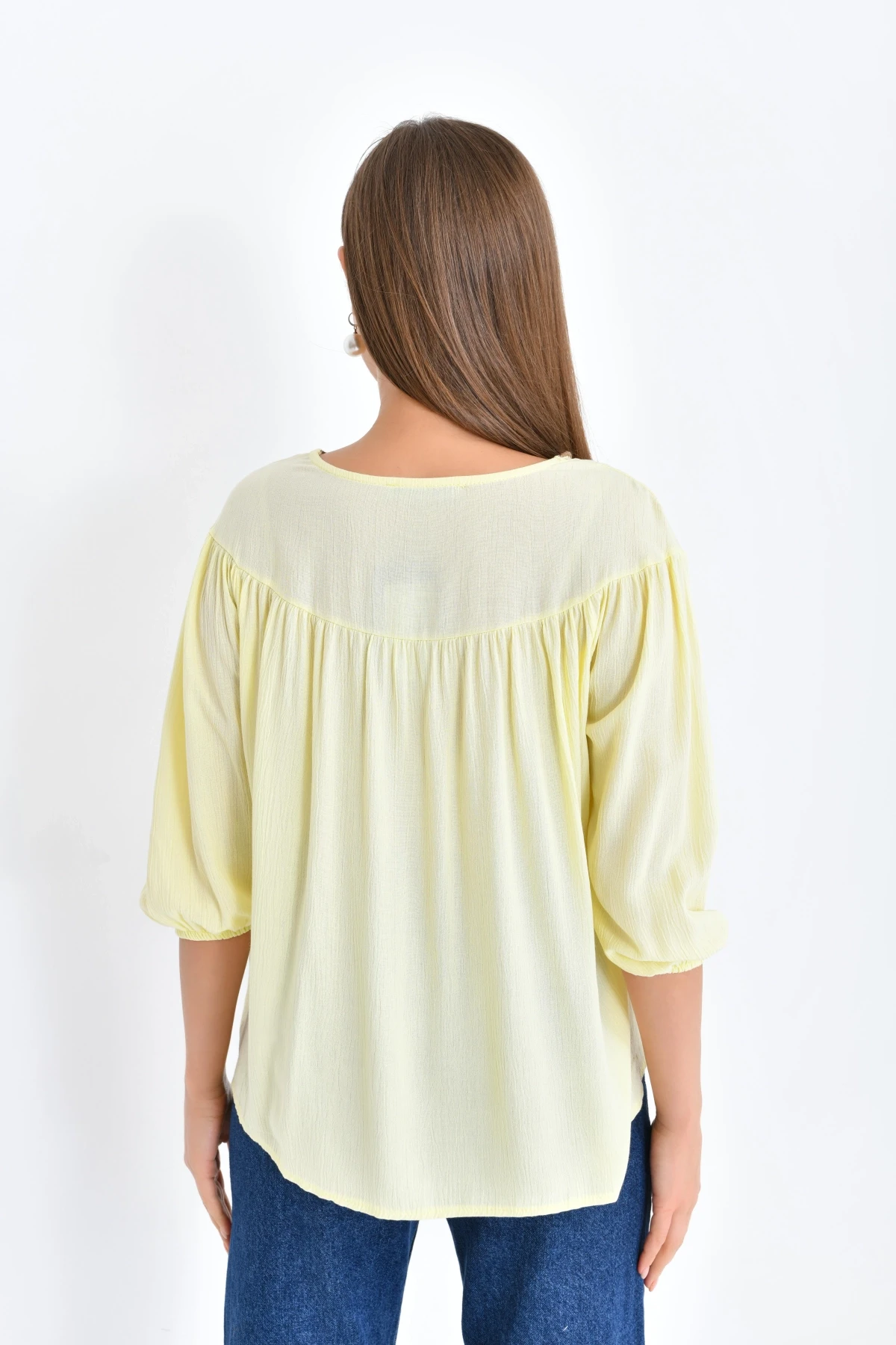 Kadın Bağlama Detay Nakışlı Salaş Bluz