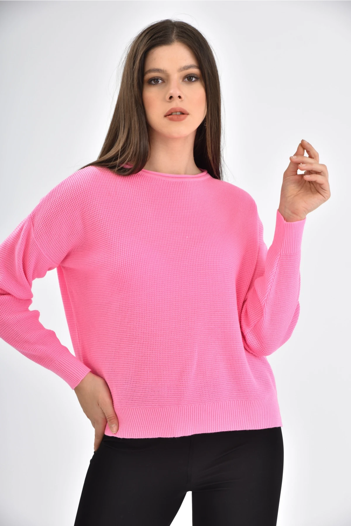 Bisiklet Yaka Arkası Uzun Yırtmaçlı Mevsimlik Triko Kazak