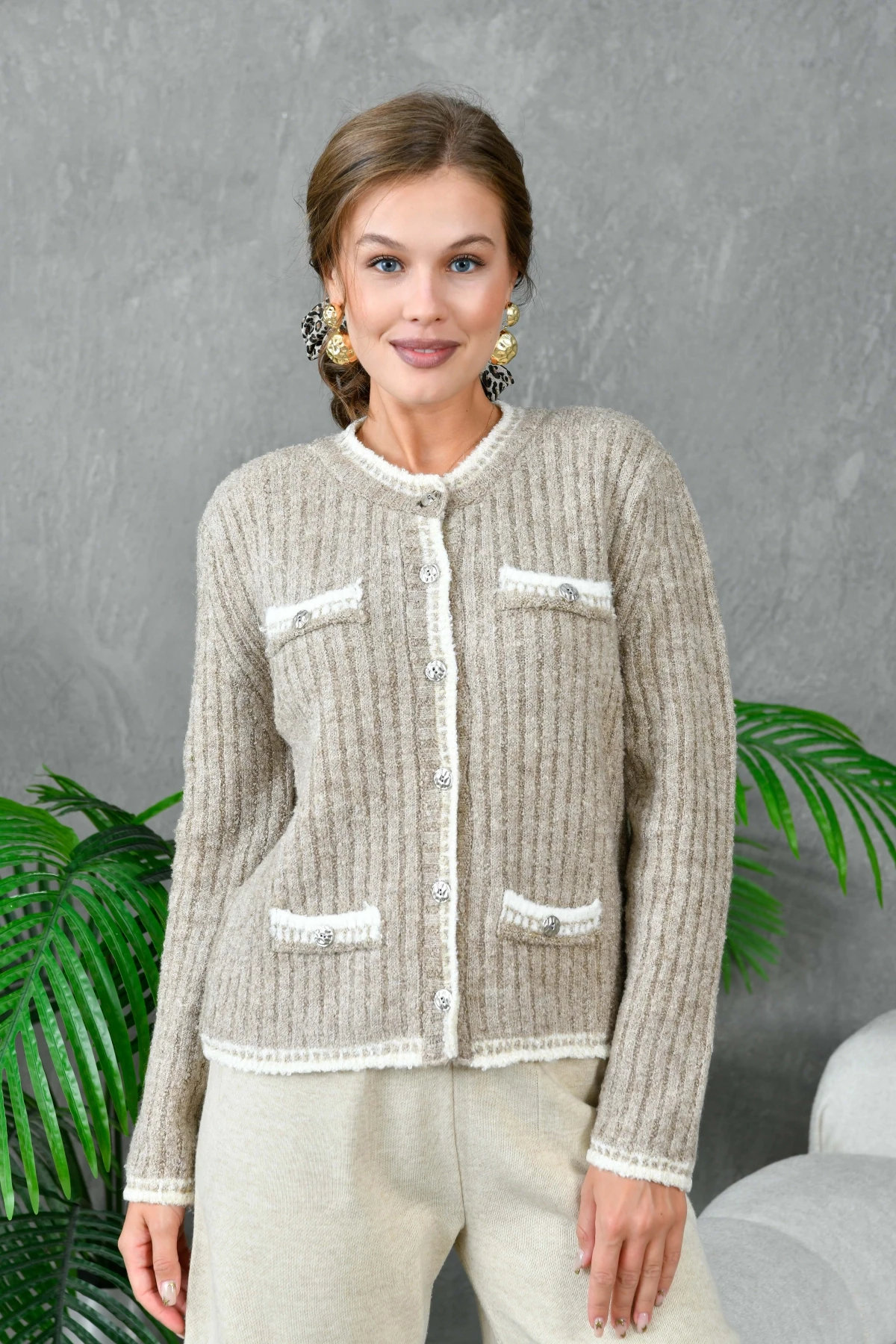 Kadın Düğme Detay Cepli Triko Hırka