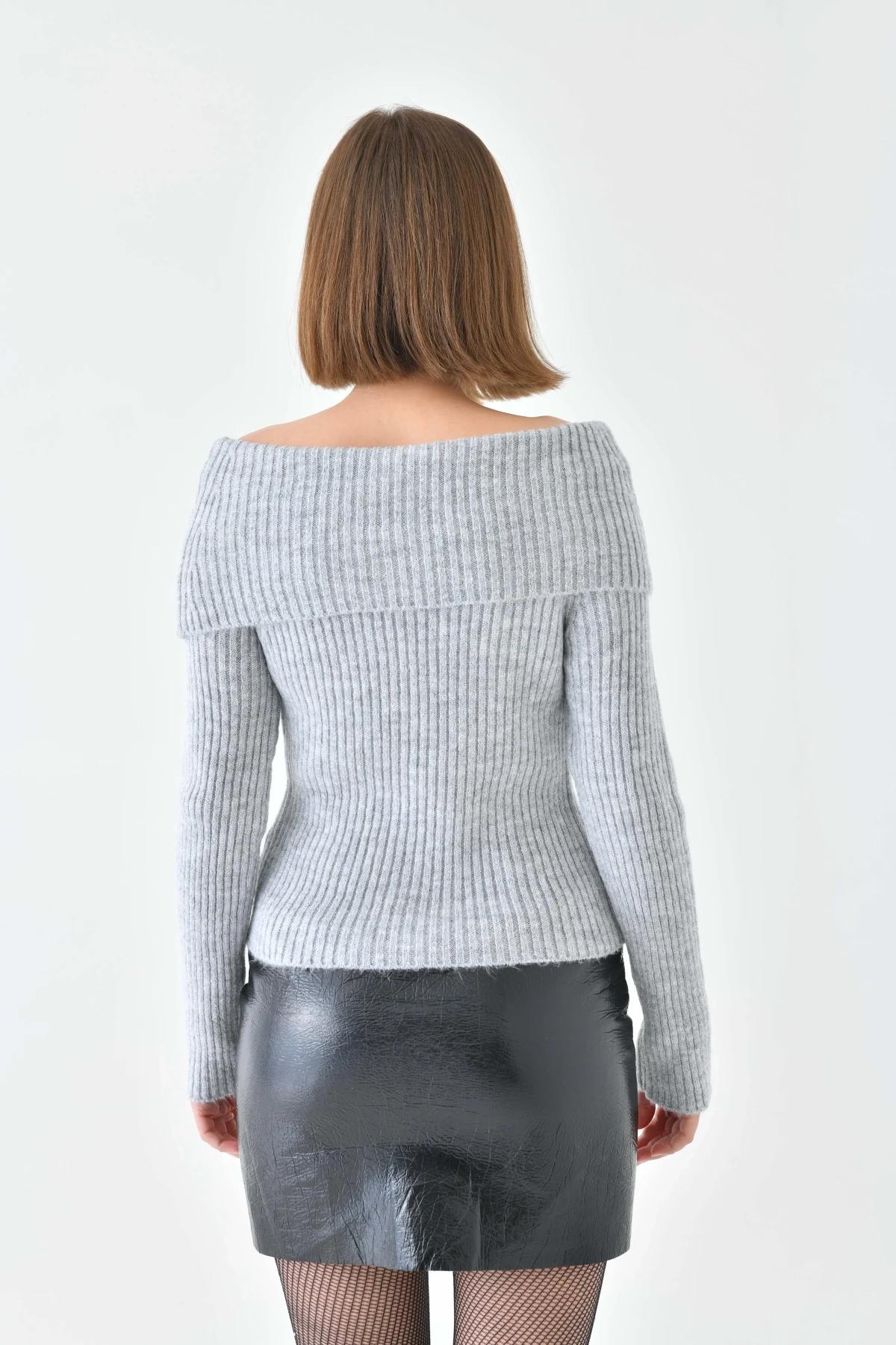 Kadın Madonna Yaka Slim Triko Kazak