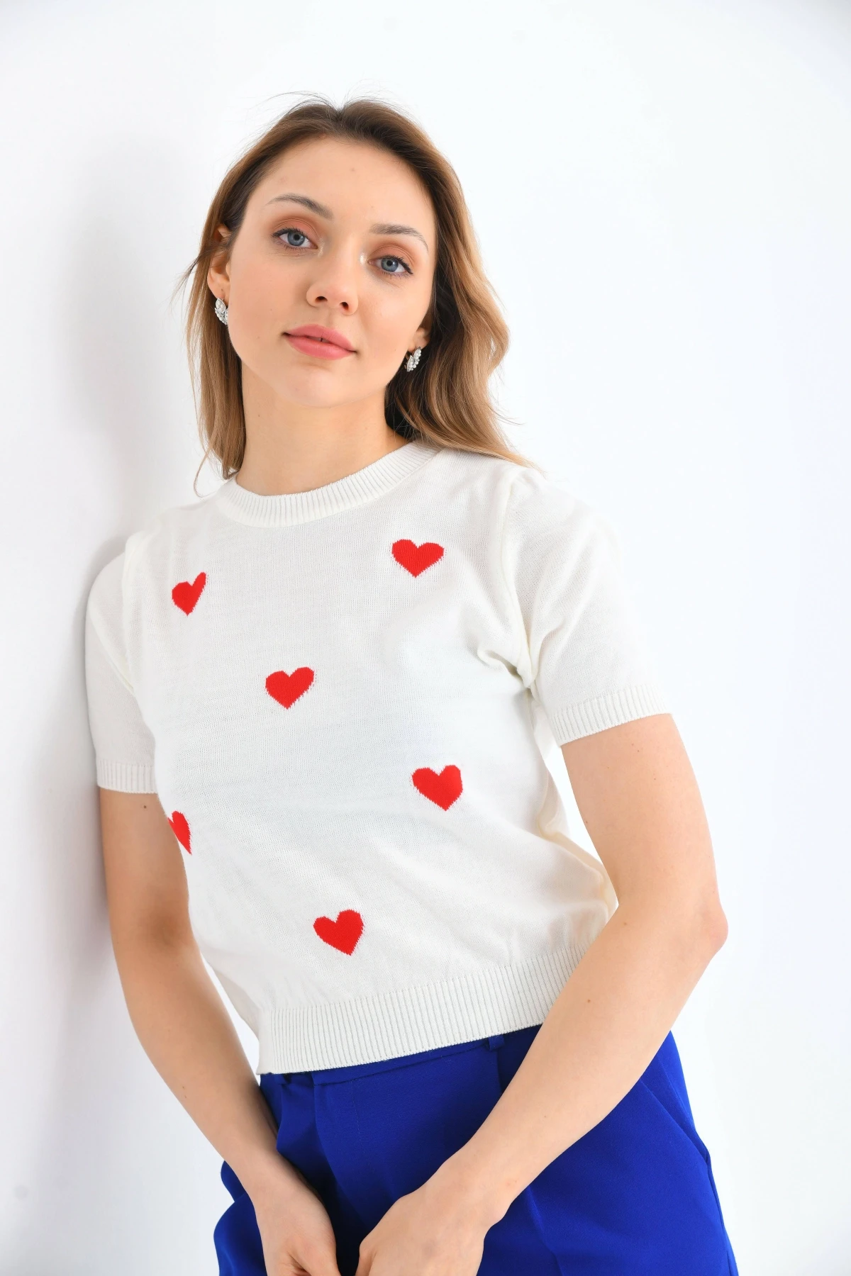 Bisiklet Yaka Kalp Desenli Mevsimlik Triko Kazak