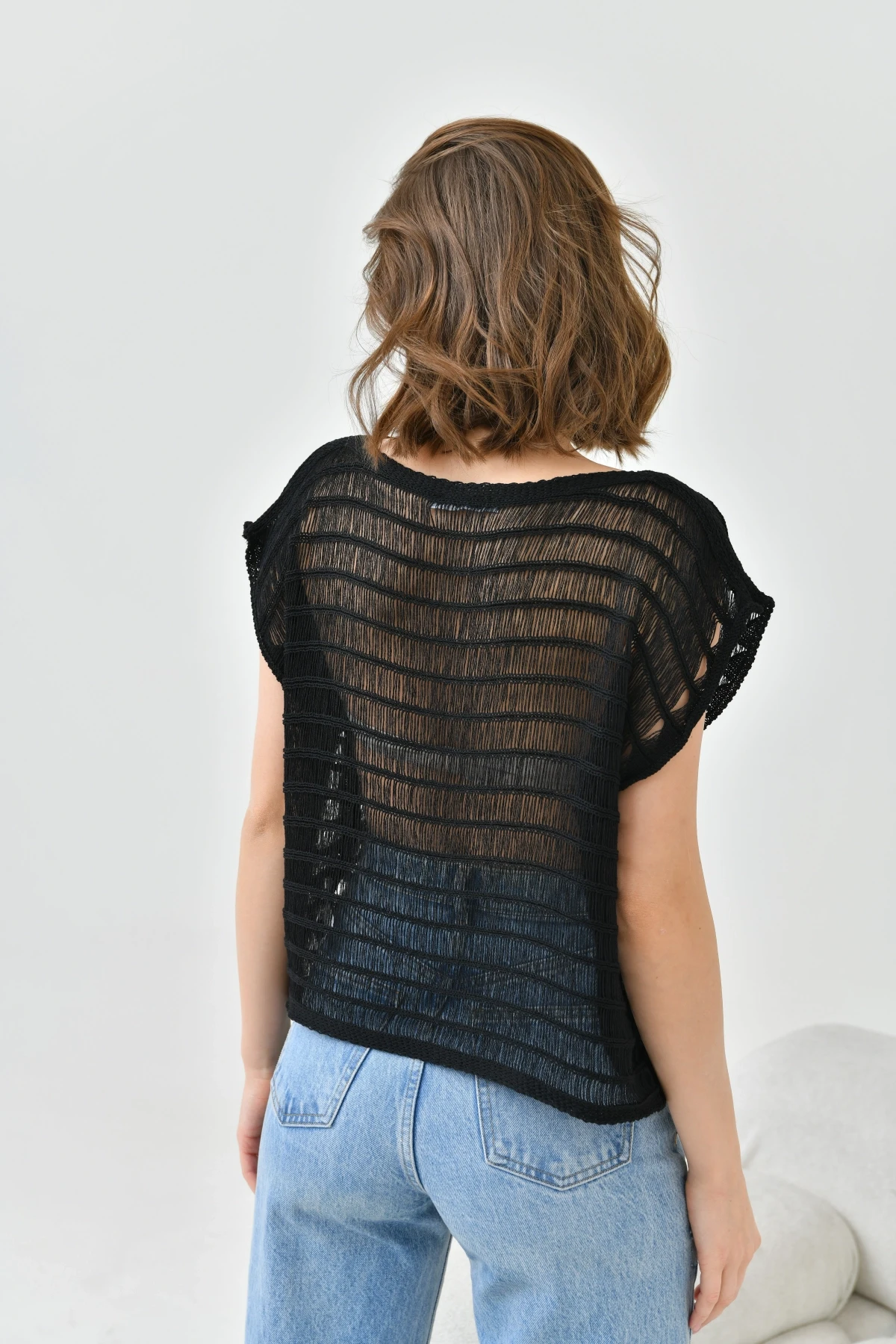 Kadın Siyah Ajurlu Kayık Yaka Salaş Triko Bluz