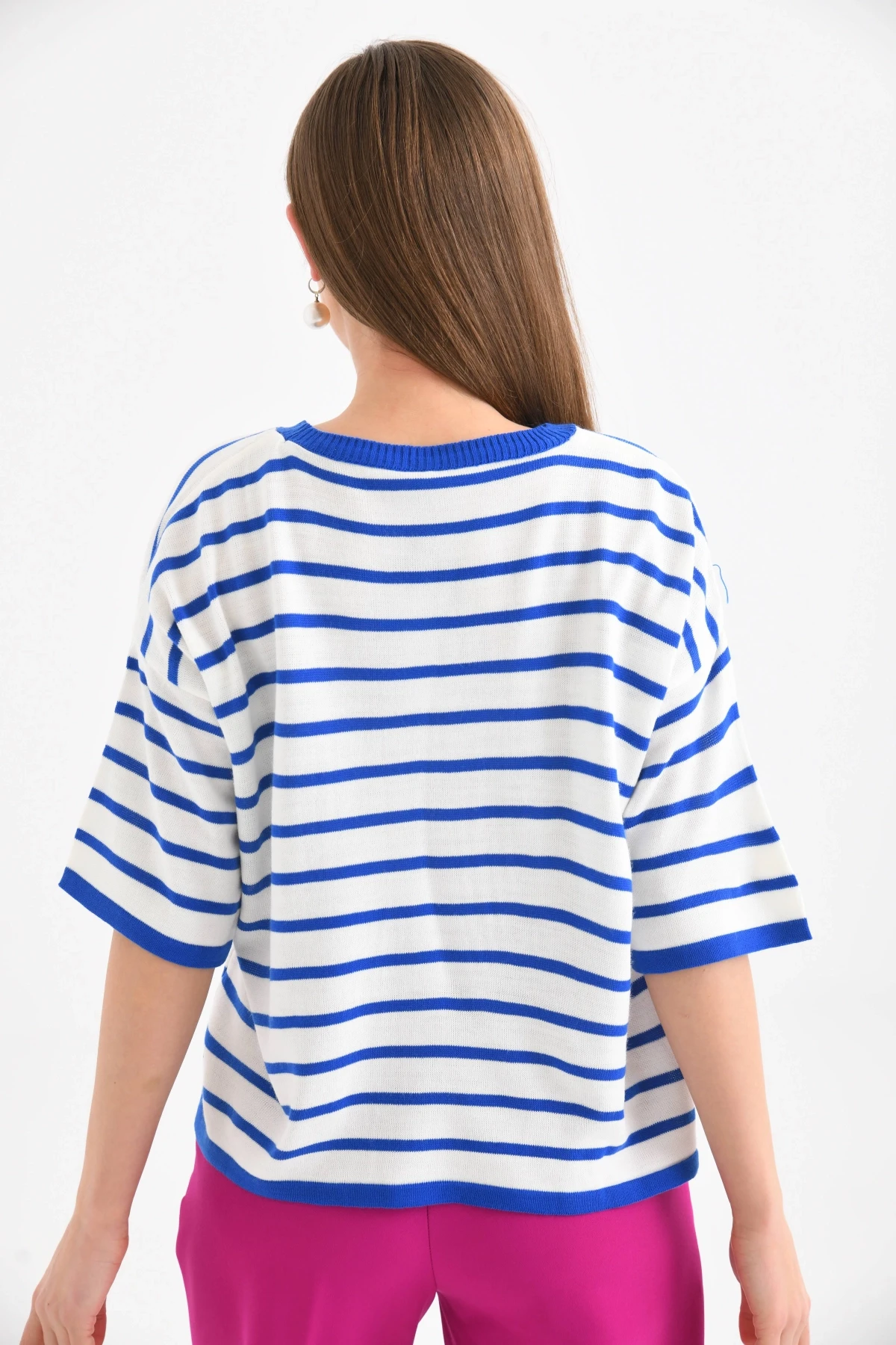 Siyah Çizgili Bisiklet Yaka Mevsimlik Salaş Triko Kazak