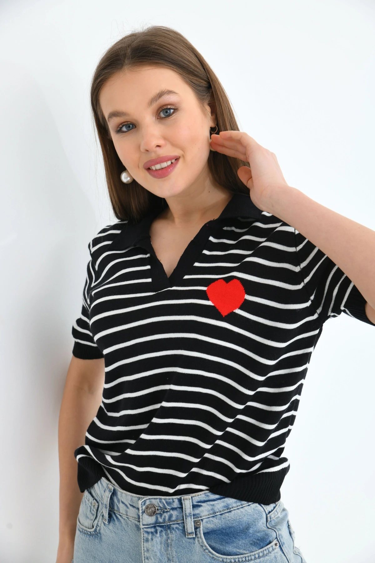 Kadın Çizgili Kalpli Mevsimlik Triko Kazak