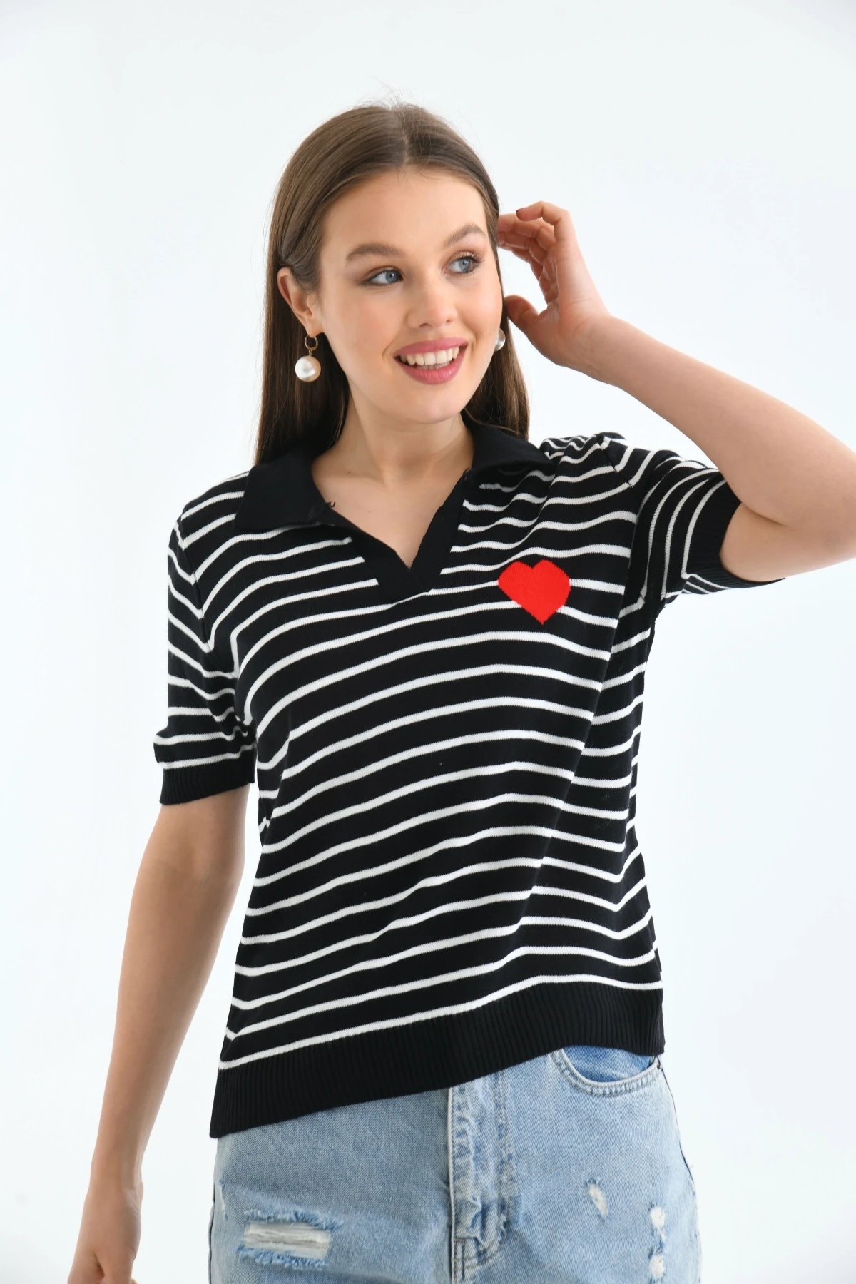 Kadın Çizgili Kalpli Mevsimlik Triko Kazak