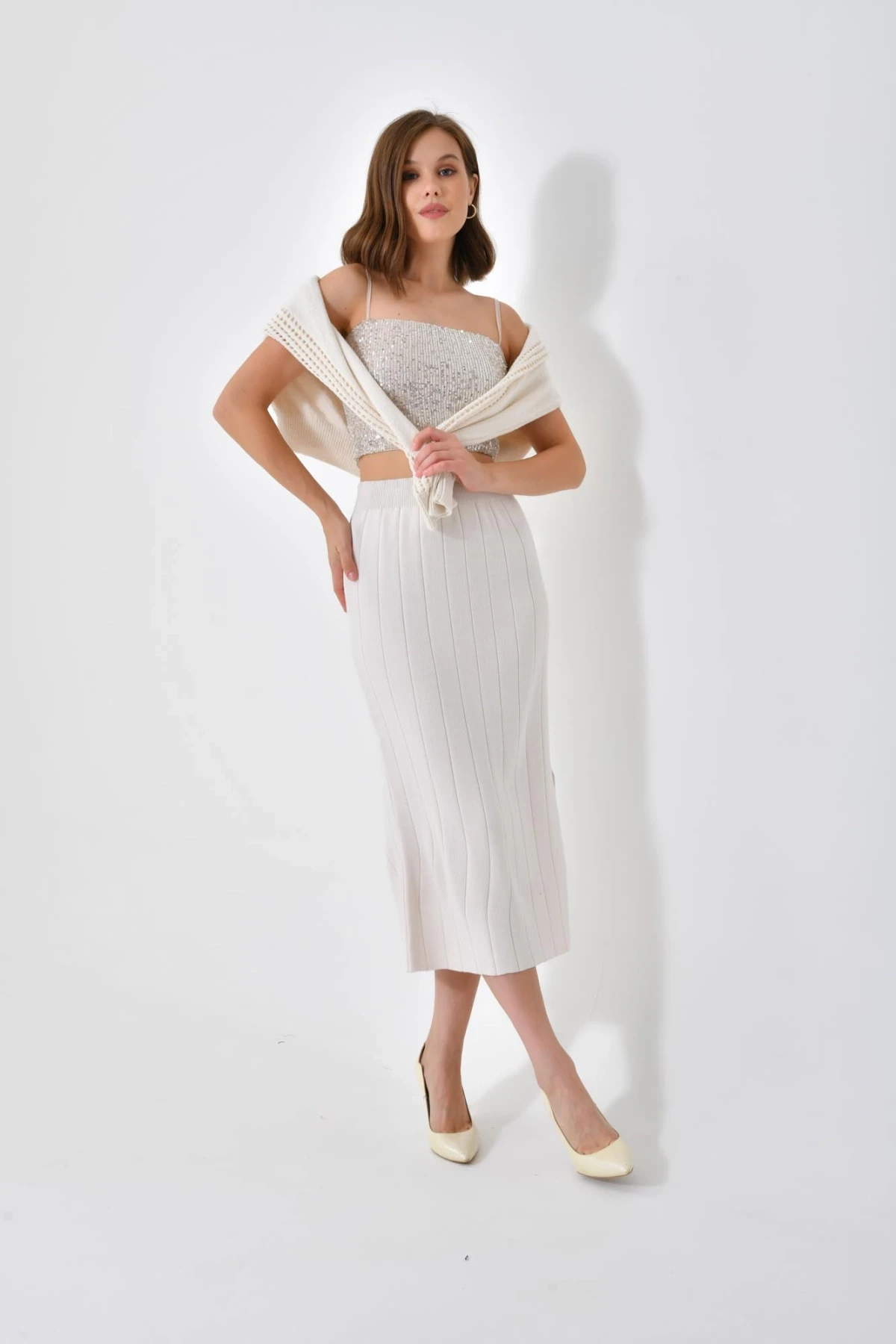 Uzun Yırtmaçlı Kalem Triko Etek