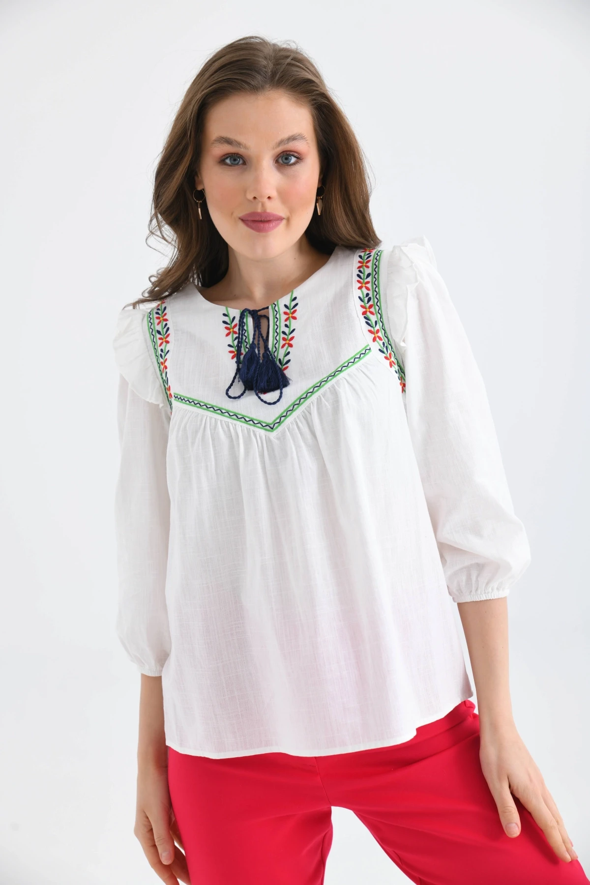 Kadın Uzun Kol Bağlama Detay Nakışlı Salaş Bluz