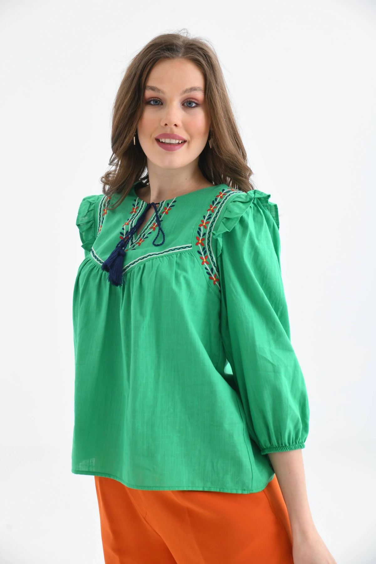 Kadın Uzun Kol Bağlama Detay Nakışlı Salaş Bluz