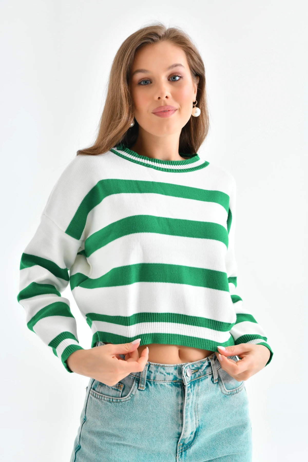 Yeşil Çizgili Crop Bisiklet Yaka Triko Kazak