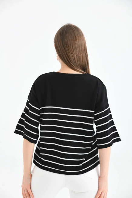 Bağlama Detaylı Çizgili Salaş Triko Bluz