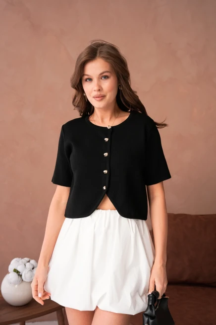 Bisiklet Yaka Düğme Detaylı Kısa Triko Ceket