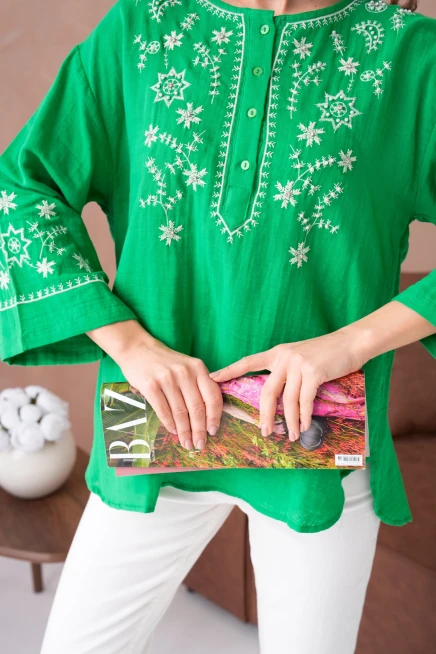 Yuvarlak Yaka Nakış İşleme Taş Detaylı Geniş Kol Salaş Dokuma Tunik