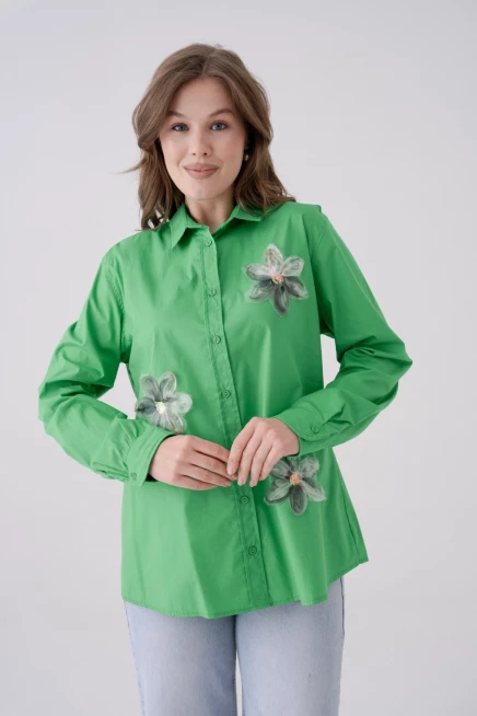 Gömlek Yaka Düğme Detaylı Aplikeli Dokuma Gömlek