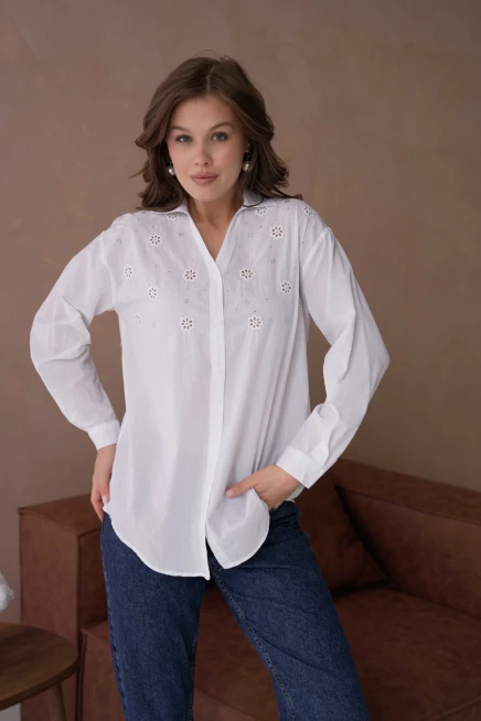 Gömlek Yaka Taş İşlemeli Nakış Detay Dokuma Gömlek