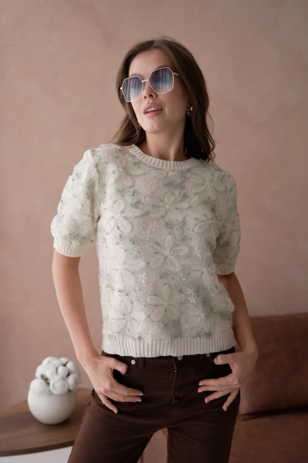 Bisiklet Yaka Tül Detaylı Triko Kazak