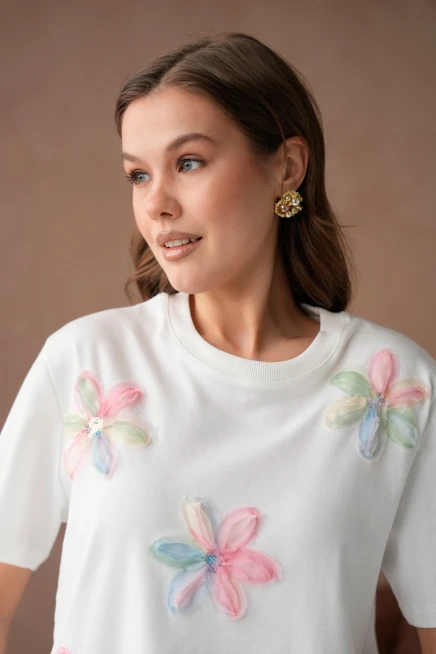 Aplikeli Basic T-Shirt