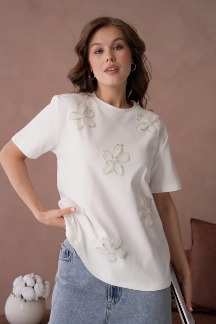 Bisiklet Yak Önyüzü Çiçeek Dantel Desenli Basic T-Shirt