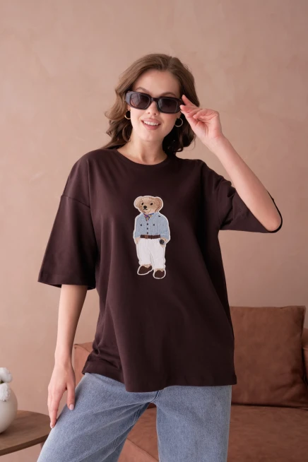 Bisiklet Yaka Aplikeli Salaş Basic T-Shirt