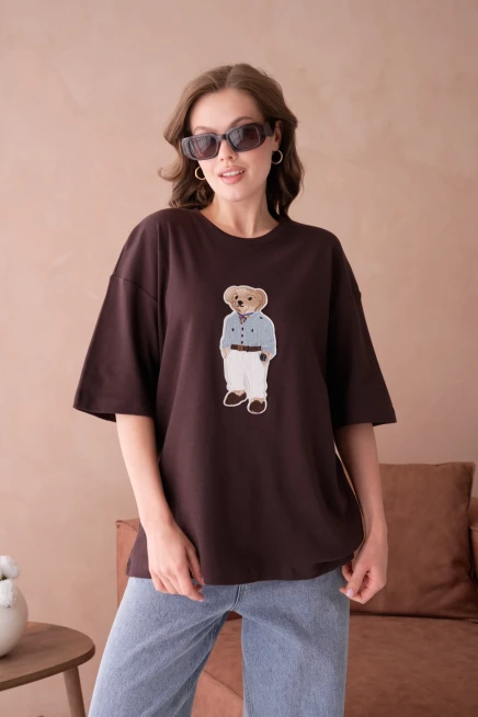 Bisiklet Yaka Aplikeli Salaş Basic T-Shirt