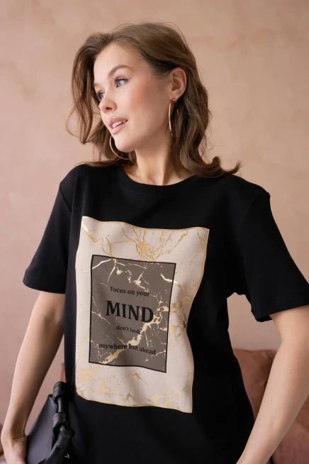 Bisiklet Yaka Varak Baskılı Basic T-Shirt