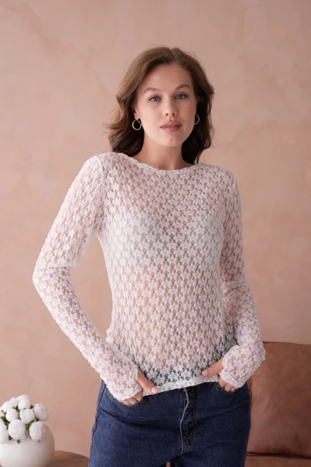 Geniş Yaka Dantel Uzun Kol Top Bluz