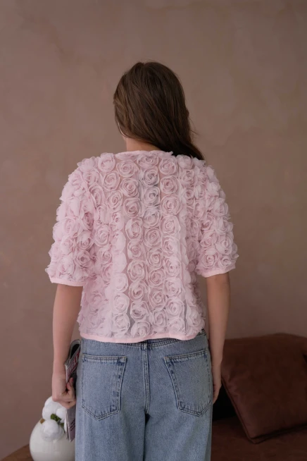 Gül Detay Düğmeli Full Tül Bluz