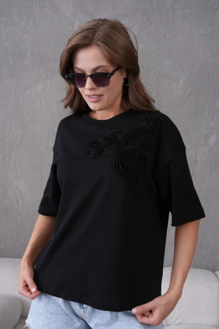 Kısa Kol Gül Detaylı Basic T-Shirt