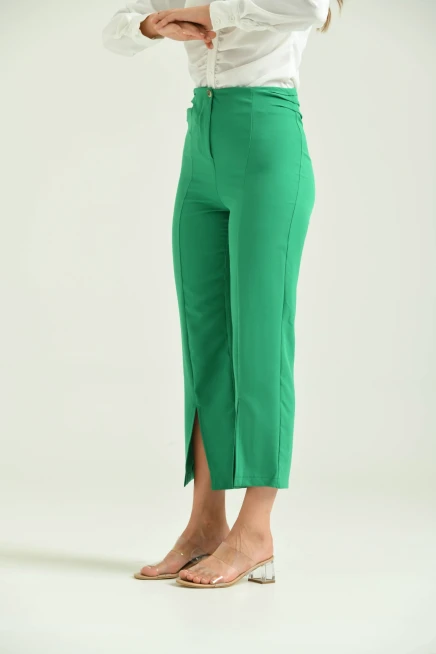 Kadın Koyu Yeşil Beli Büzgülü Paça Detay Kumaş Pantolon