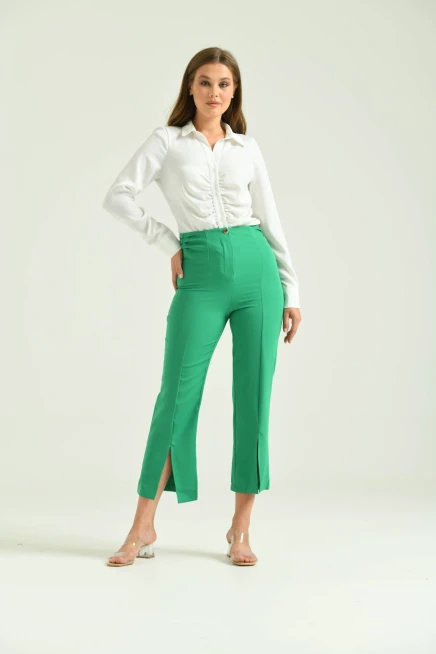Kadın Koyu Yeşil Beli Büzgülü Paça Detay Kumaş Pantolon