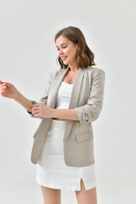 Kadın Taş Çizgili Kol Büzgülü Blazer Ceket