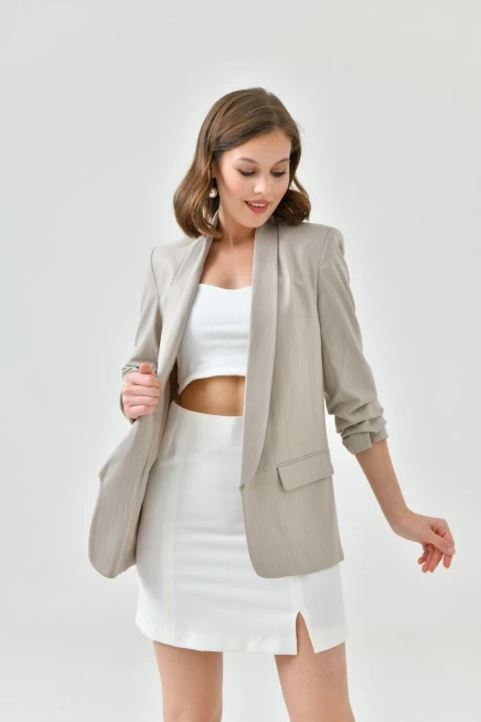 Kadın Taş Çizgili Kol Büzgülü Blazer Ceket