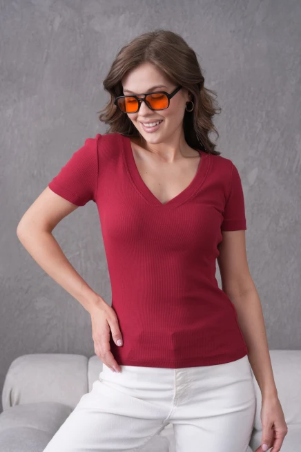 V Yaka Likralı Slim Fit Basic T-Shirt