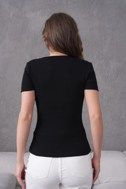 V Yaka Likralı Slim Fit Basic T-Shirt