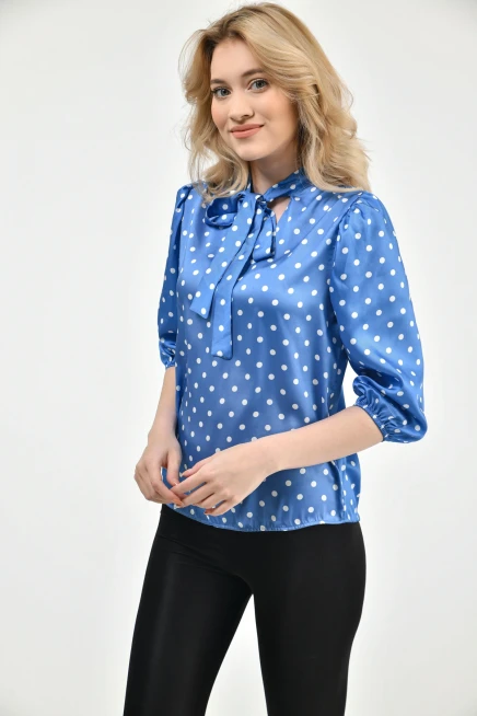 Uzun Kol Bağlama Detaylı Saten Bluz