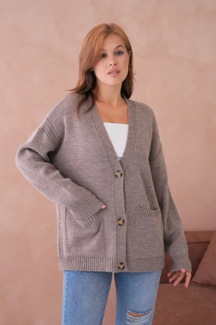 Kadın Açık Yaka Düğme Detay Çizgili Oversize Triko Kazak